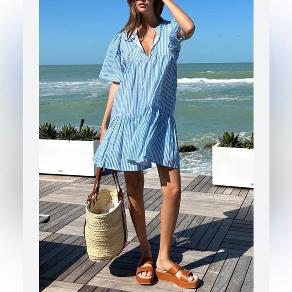 Emerson Fry India Collection Isla Dress
Sunday Stripe Blue Striped Tiered Mini - Picture 1 of 10